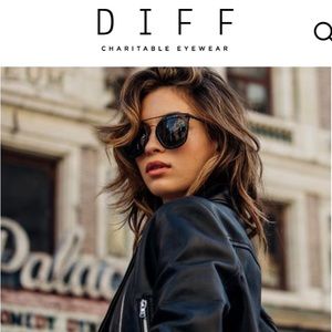 DIFF BRAND NEW Zoey Sunglasses